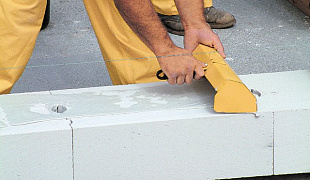 Где купить клей для газобетонных блоков?
